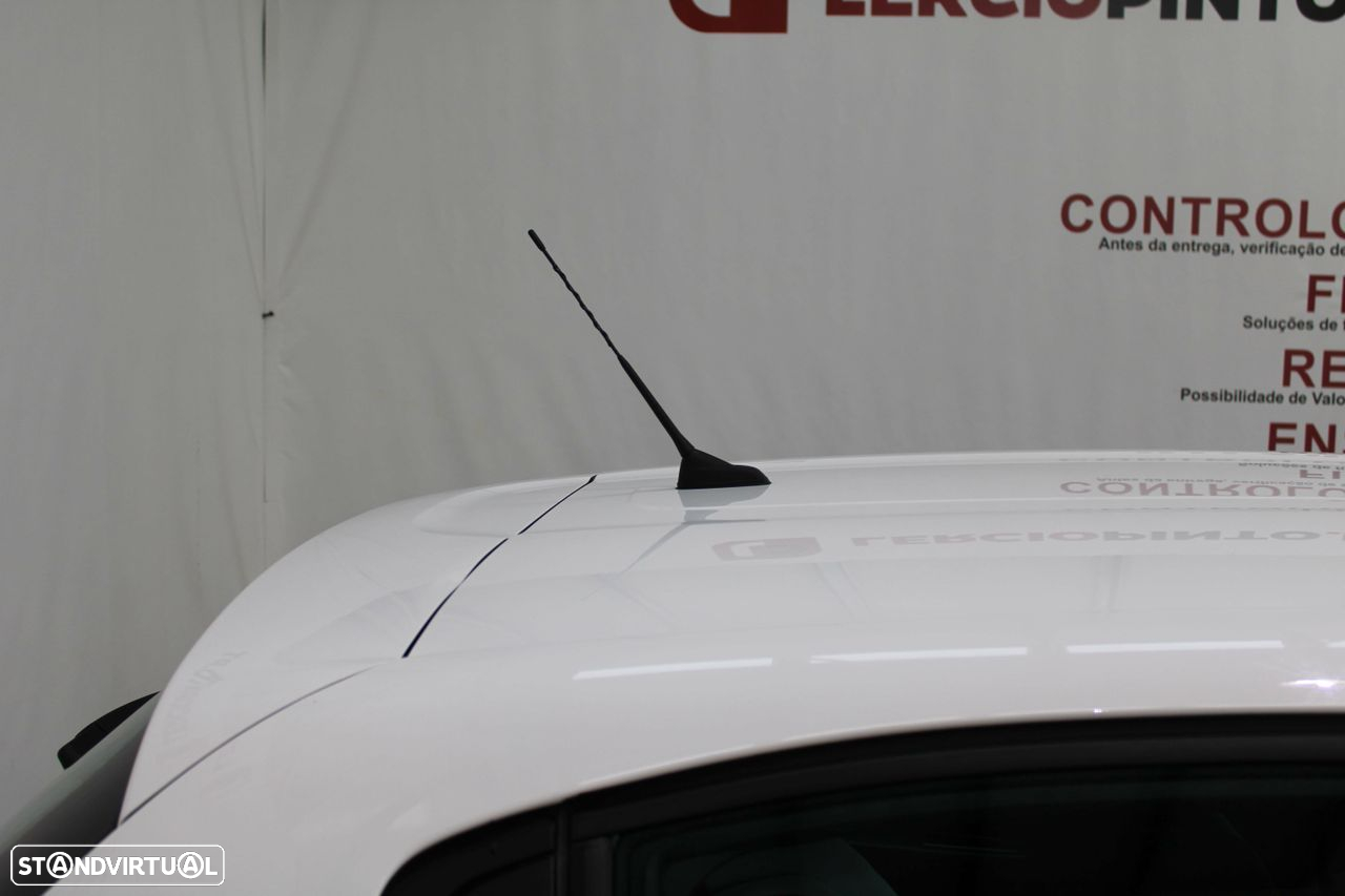 Citroën C3 1.2 PureTech C-Series - 11