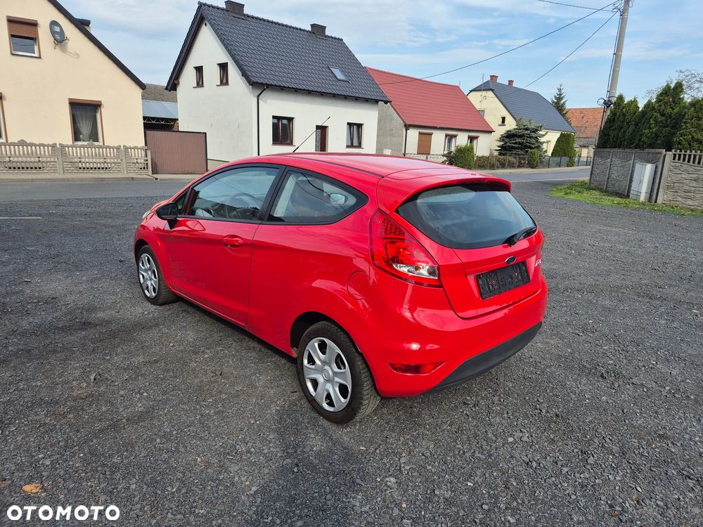 Ford Fiesta - 7