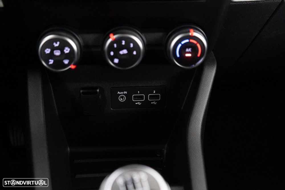 Renault Clio 1.5 Blue dCi Limited - 24