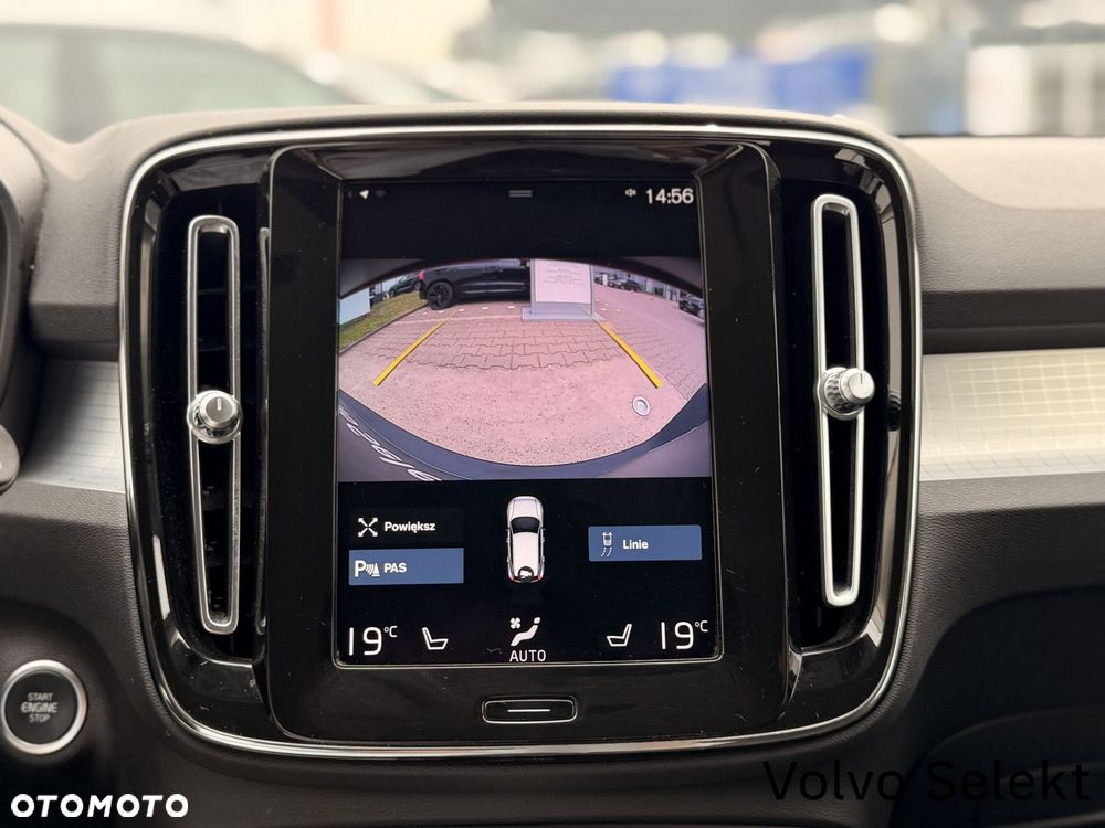 Volvo XC 40 - 26