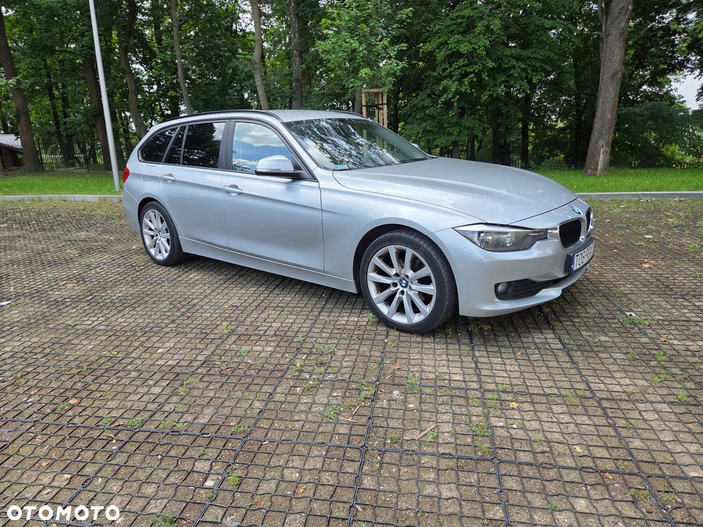 BMW Seria 3 320d DPF - 28