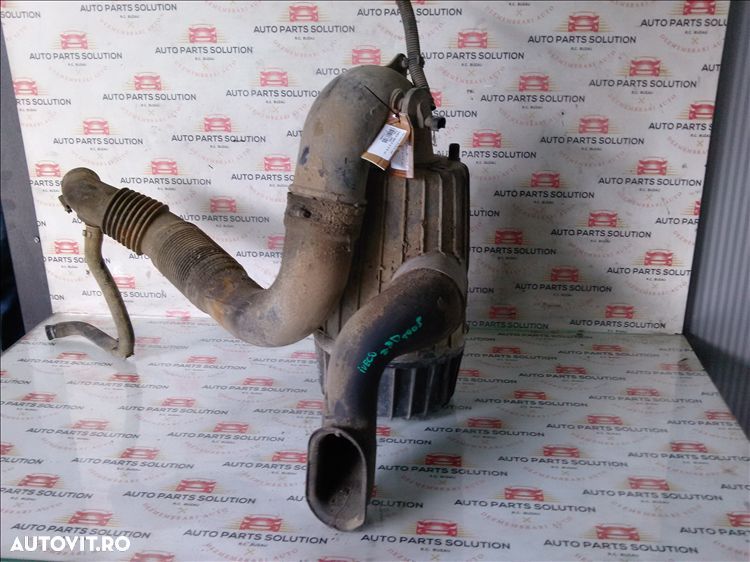 tubulatura admisie   1 buc   iveco daily 2.3 d an fabr. 2005 - 1