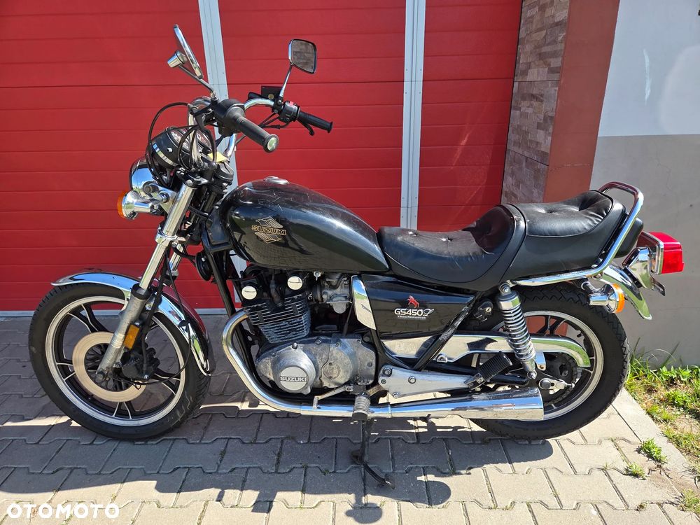 Suzuki GS - 4