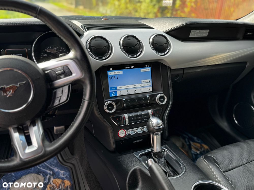 Ford Mustang 5.0 V8 GT - 28