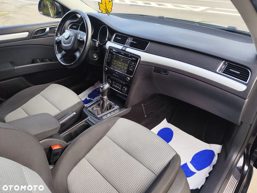 Skoda Superb - 20