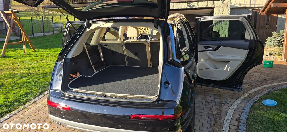 Audi Q7 - 24