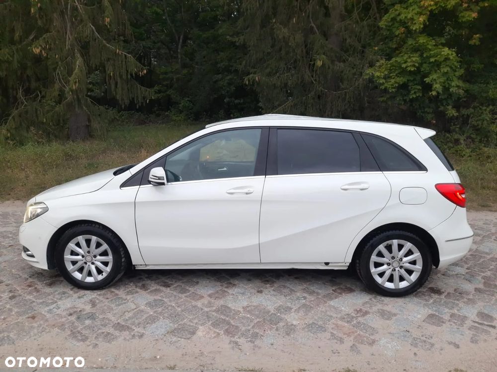 Mercedes-Benz Klasa B 220 CDI - 2