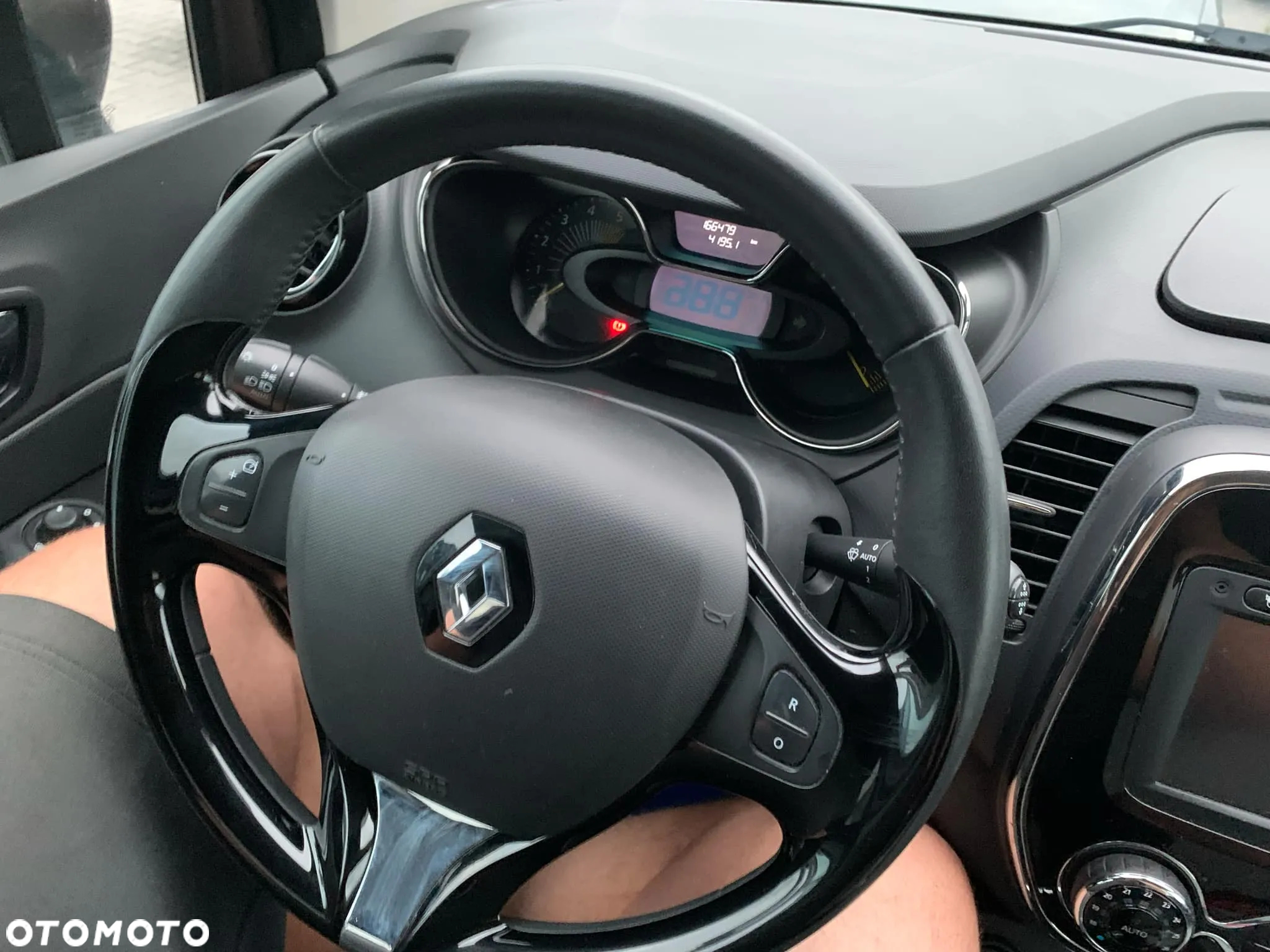 Renault Captur 1.5 dCi Energy Intens - 18
