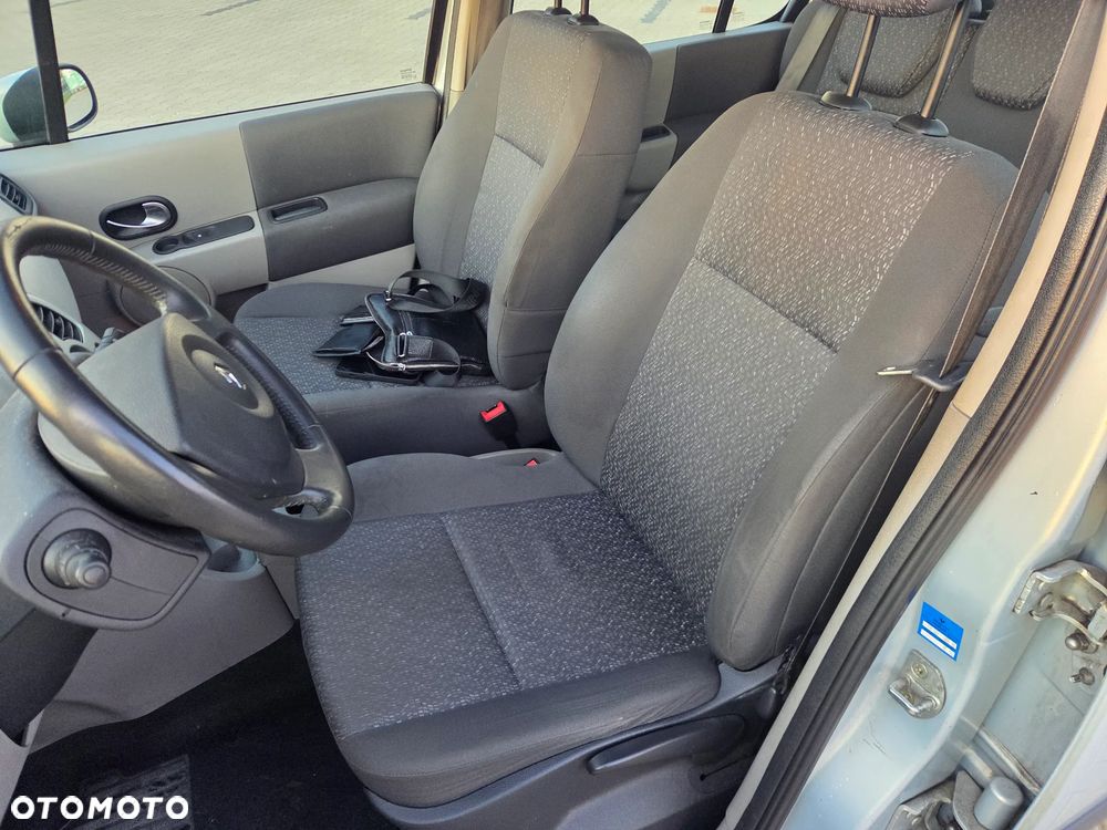 Renault Modus - 15