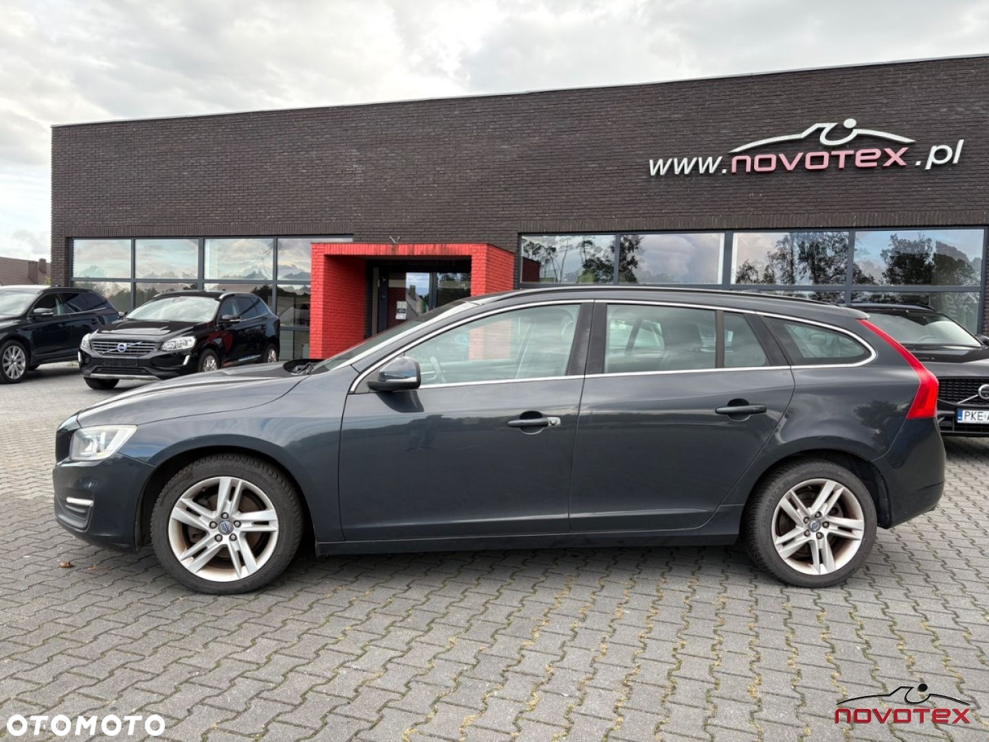 Volvo V60 D4 Momentum - 7