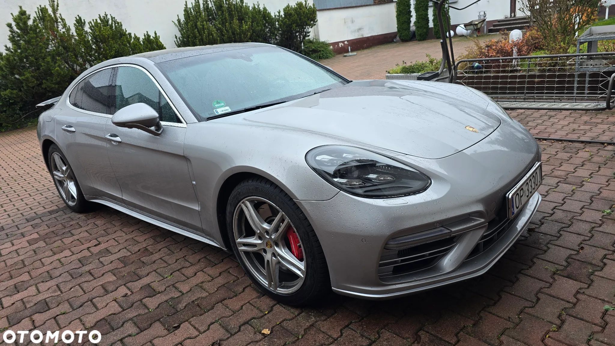 Porsche Panamera Turbo - 1