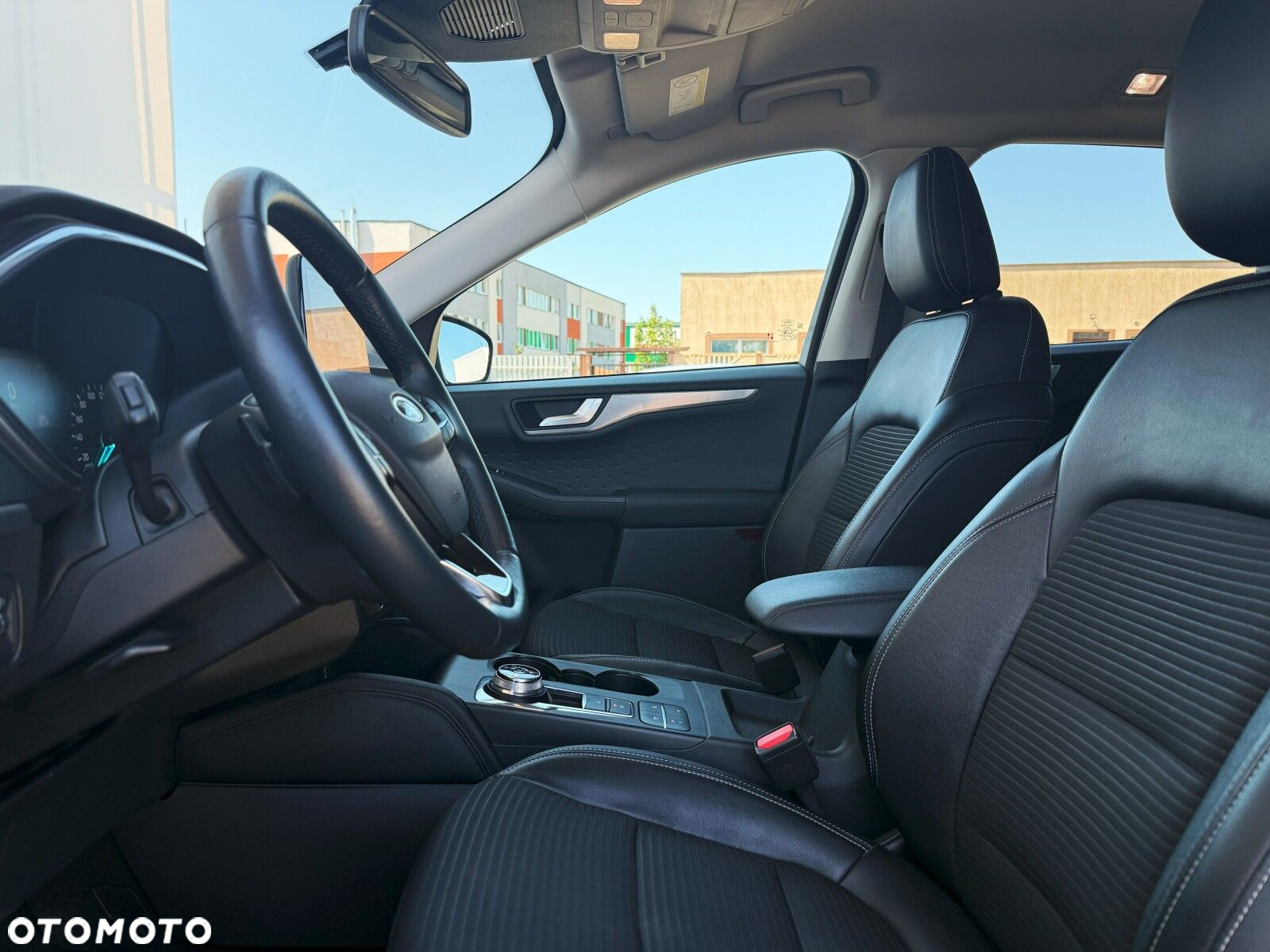 Ford Kuga - 16