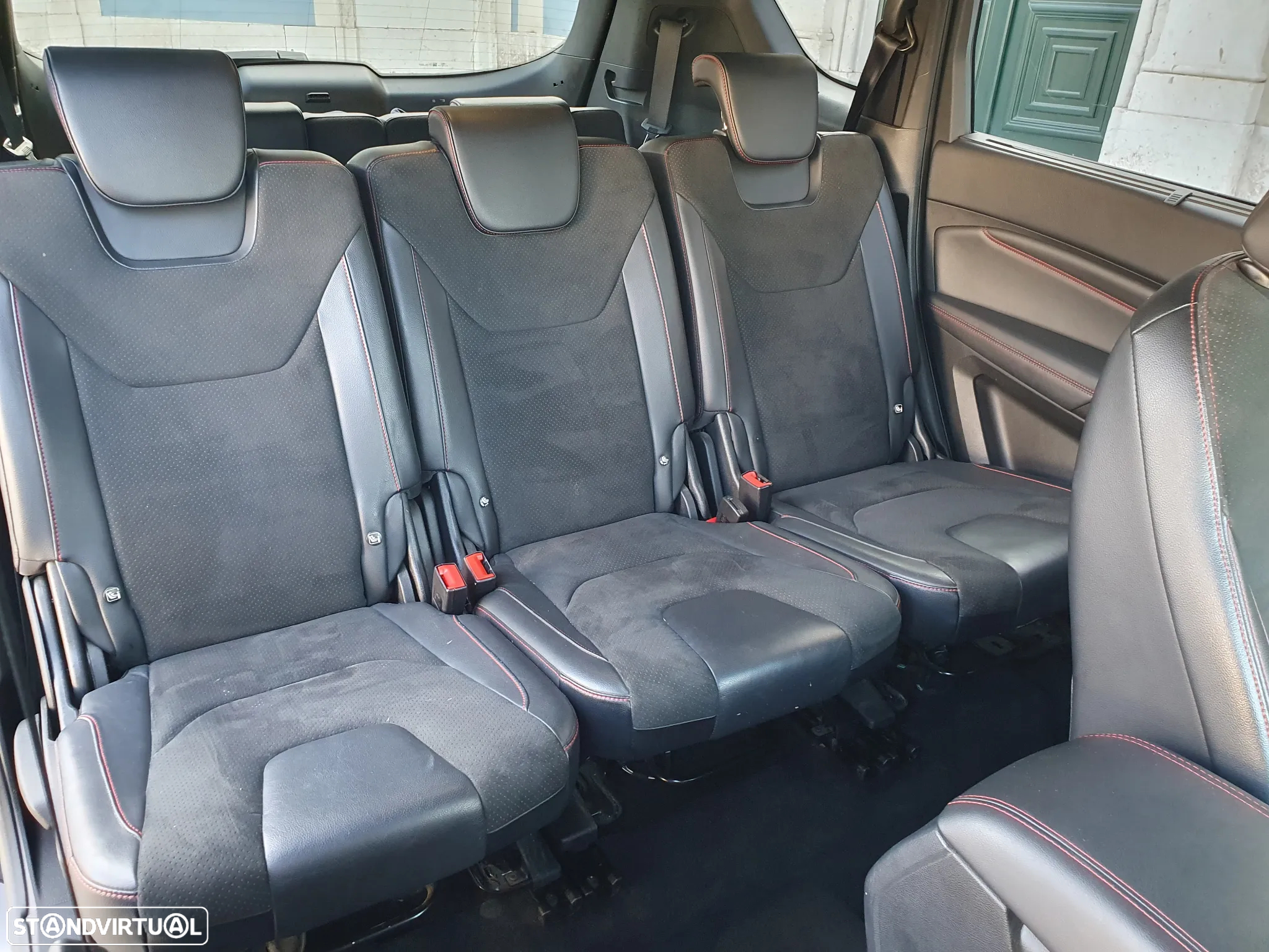 Ford S-Max 2.0 TDCi ST-Line - 27
