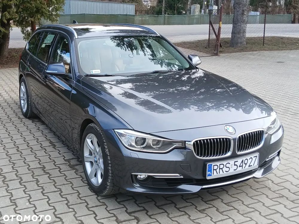 BMW Seria 3 330d Sport-Aut Luxury Line - 1