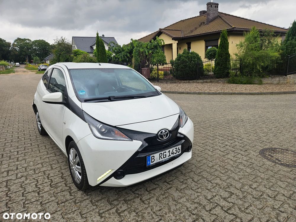 Toyota Aygo 1.0 VVT-i Sprint EU6 - 1