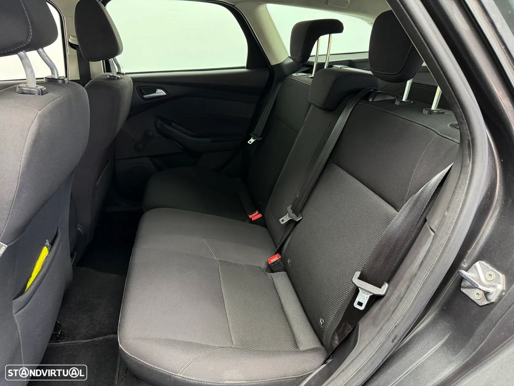 Ford Focus SW 1.0 EcoBoost S&S Trend - 10