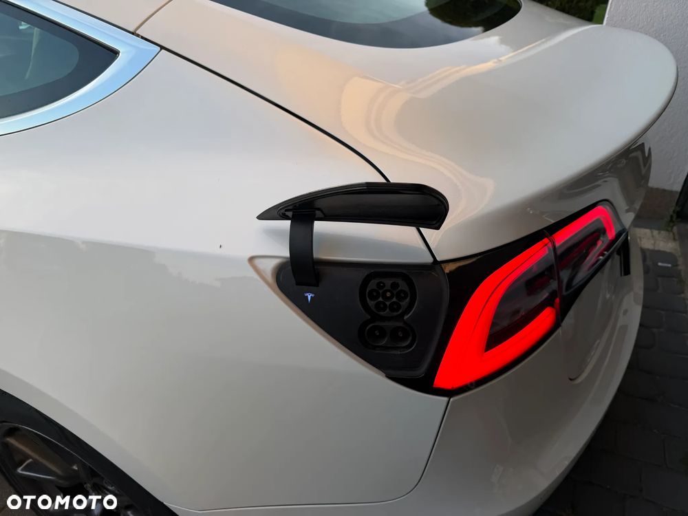 Tesla Model 3 Allradantrieb Dual Motor - 28