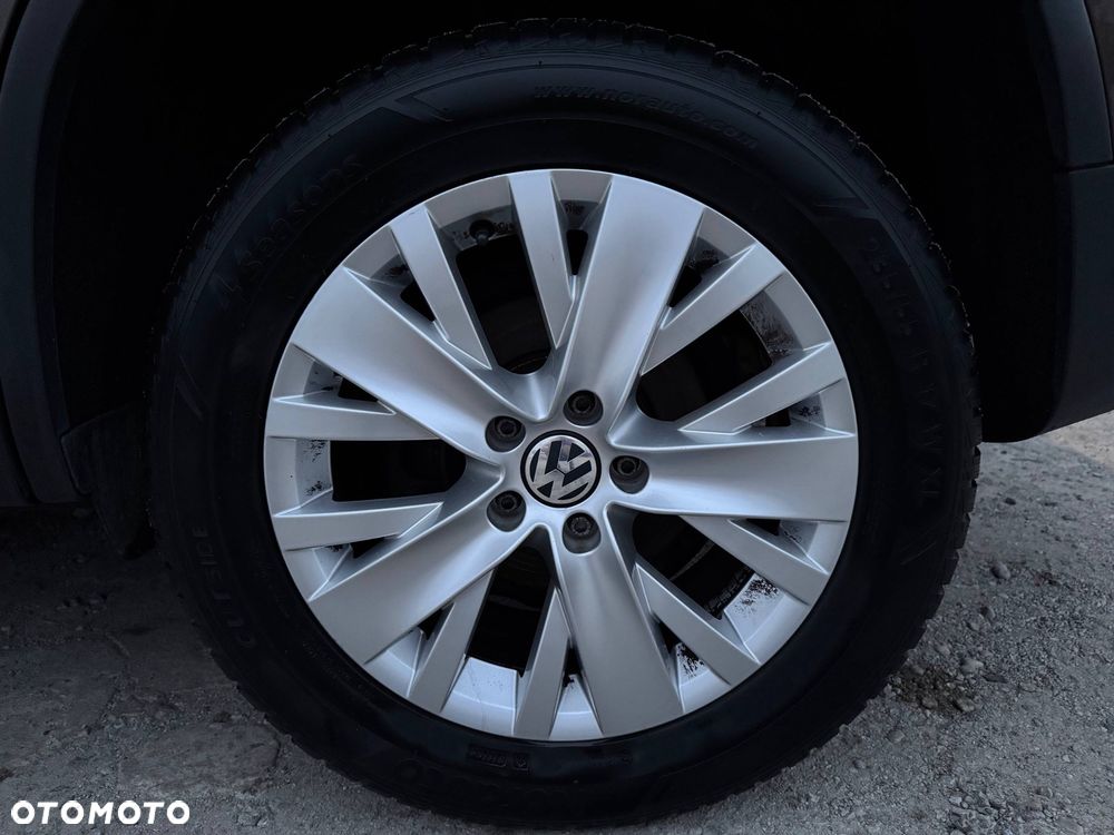 Volkswagen Tiguan - 37