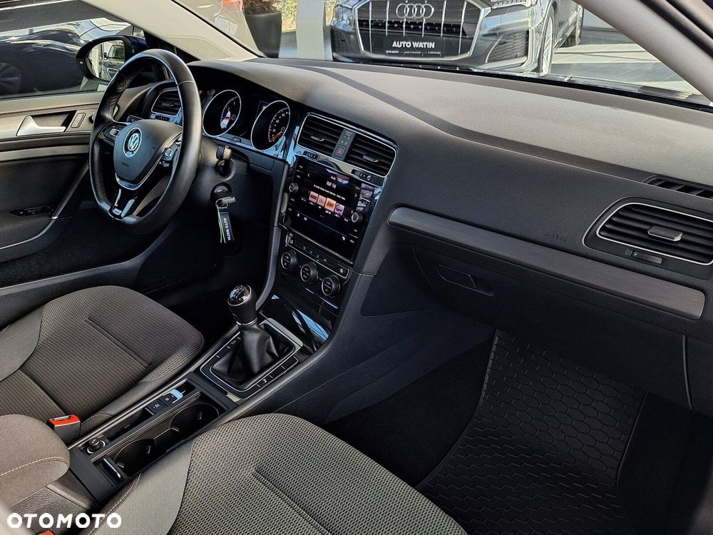 Volkswagen Golf Variant 1.5 TSI BMT Comfortline - 19