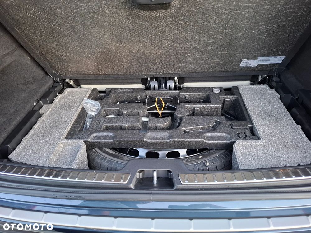 Volvo XC 90 - 31