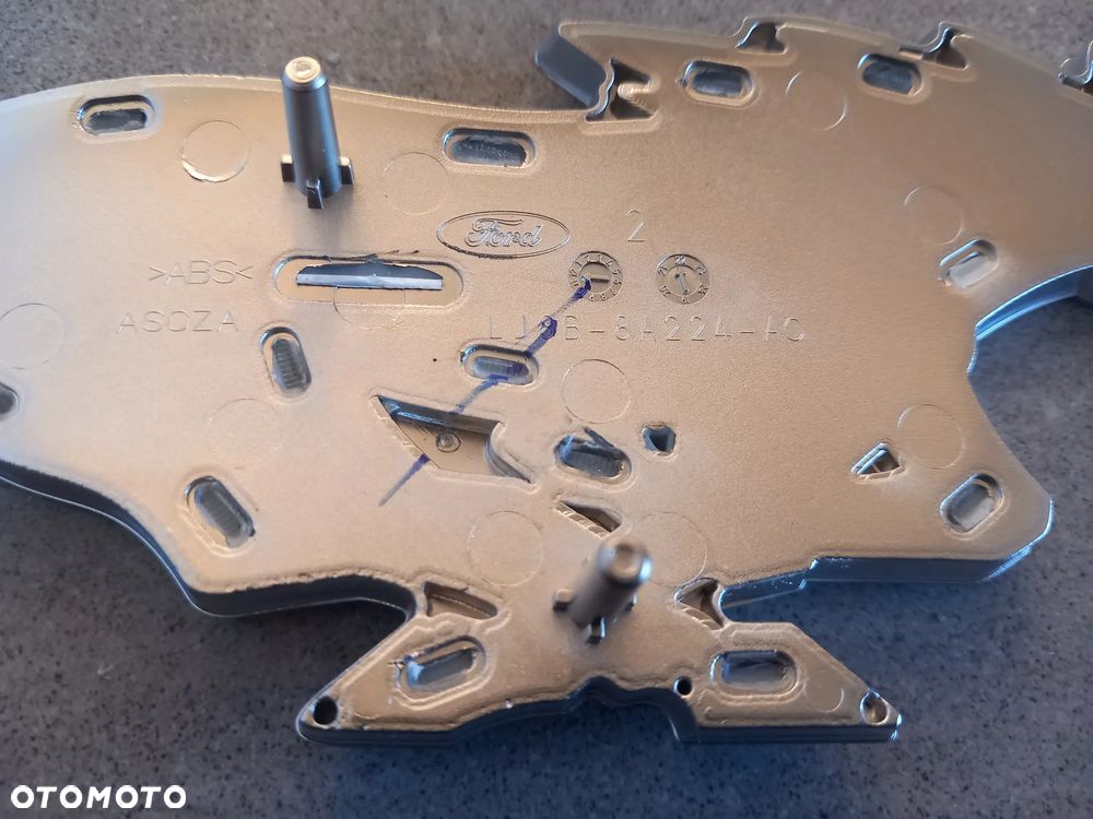 Emblemat błotnika znaczek Ford przód logo Mustang Mach-E 2020- 2681692 - 4