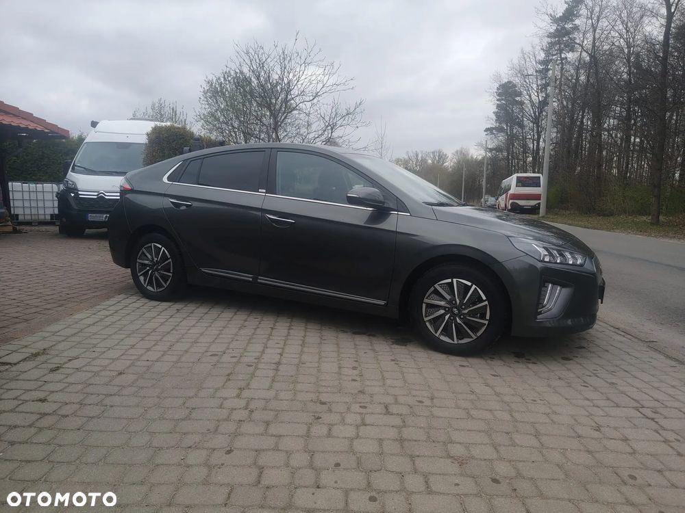 Hyundai IONIQ Advantage - 8
