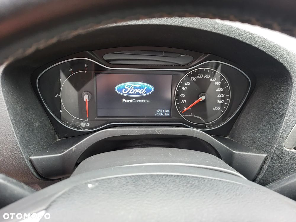 Ford S-Max 2.0 TDCi DPF Titanium - 12