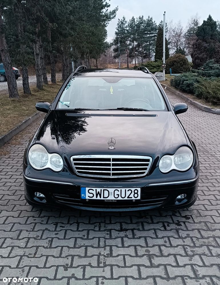 Mercedes-Benz Klasa C 180 T Kompressor Avantgarde - 1