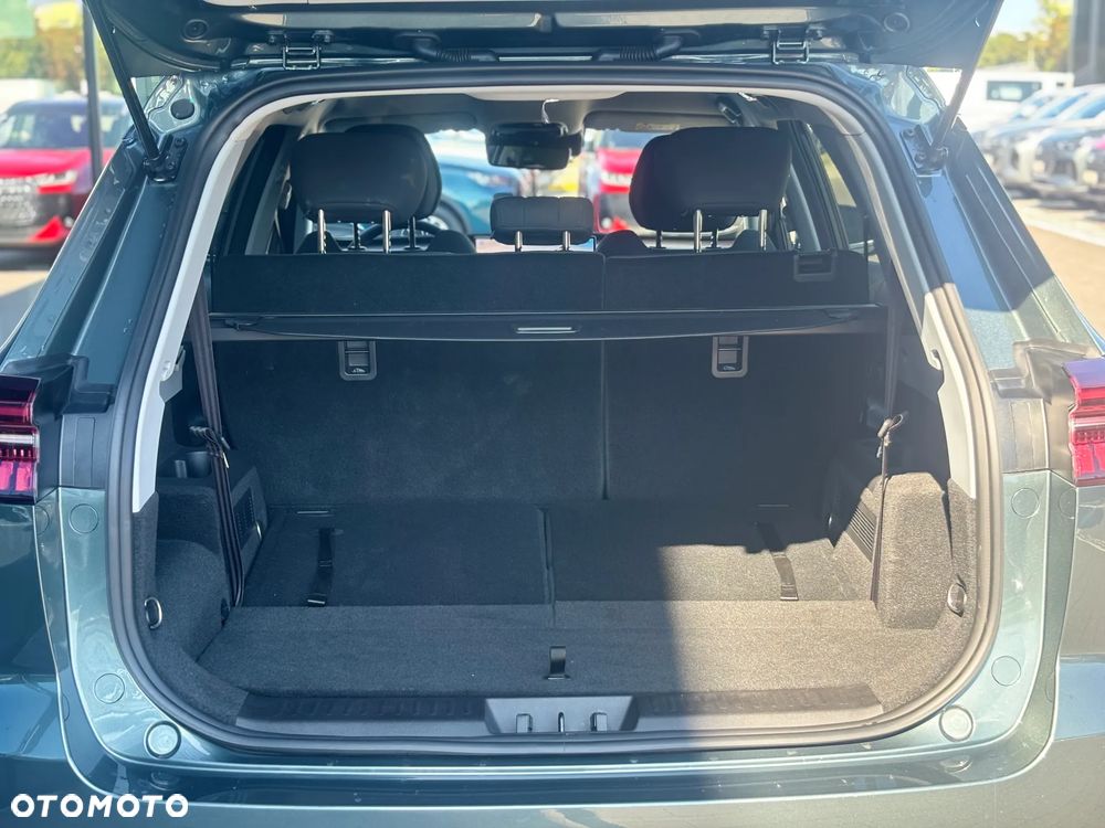 Chery Tiggo 8 - 16