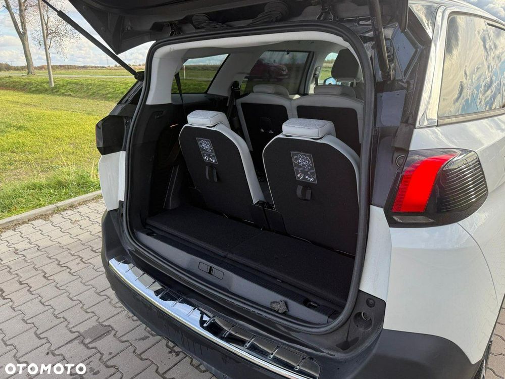 Peugeot 5008 1.6 PureTech Allure S&S EAT8 - 16