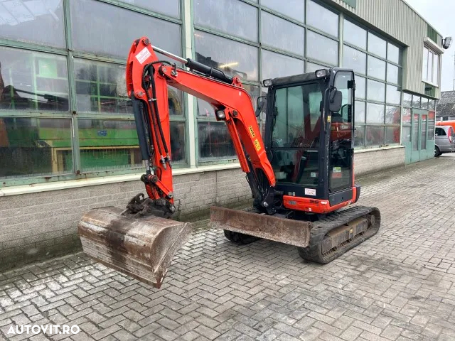 Kubota U 27 - 4 HI - 4