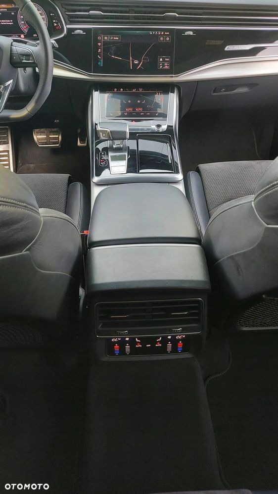 Audi Q7 55 TFSI quattro tiptronic S line - 27