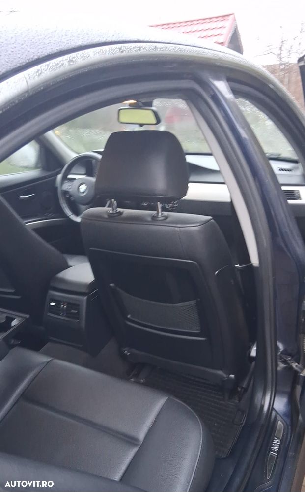 BMW Seria 3 320d - 6