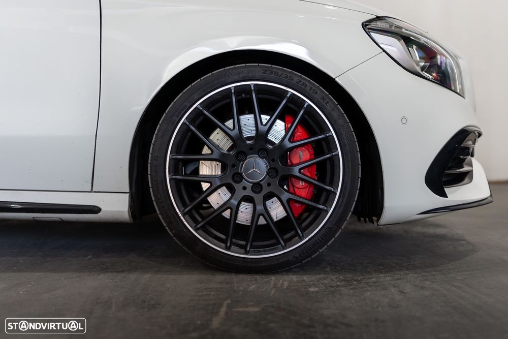 Mercedes-Benz A 45 AMG 4Matic Speedshift 7G-DCT - 11