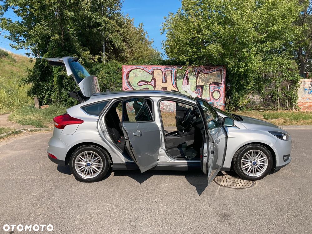 Ford Focus 1.5 TDCi SYNC Edition - 5
