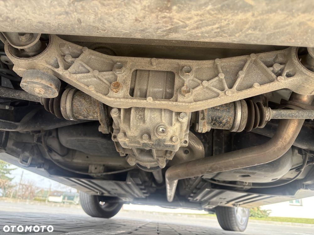 Suzuki Vitara 1.6 DDiS (4x4) Allgrip Comfort - 32