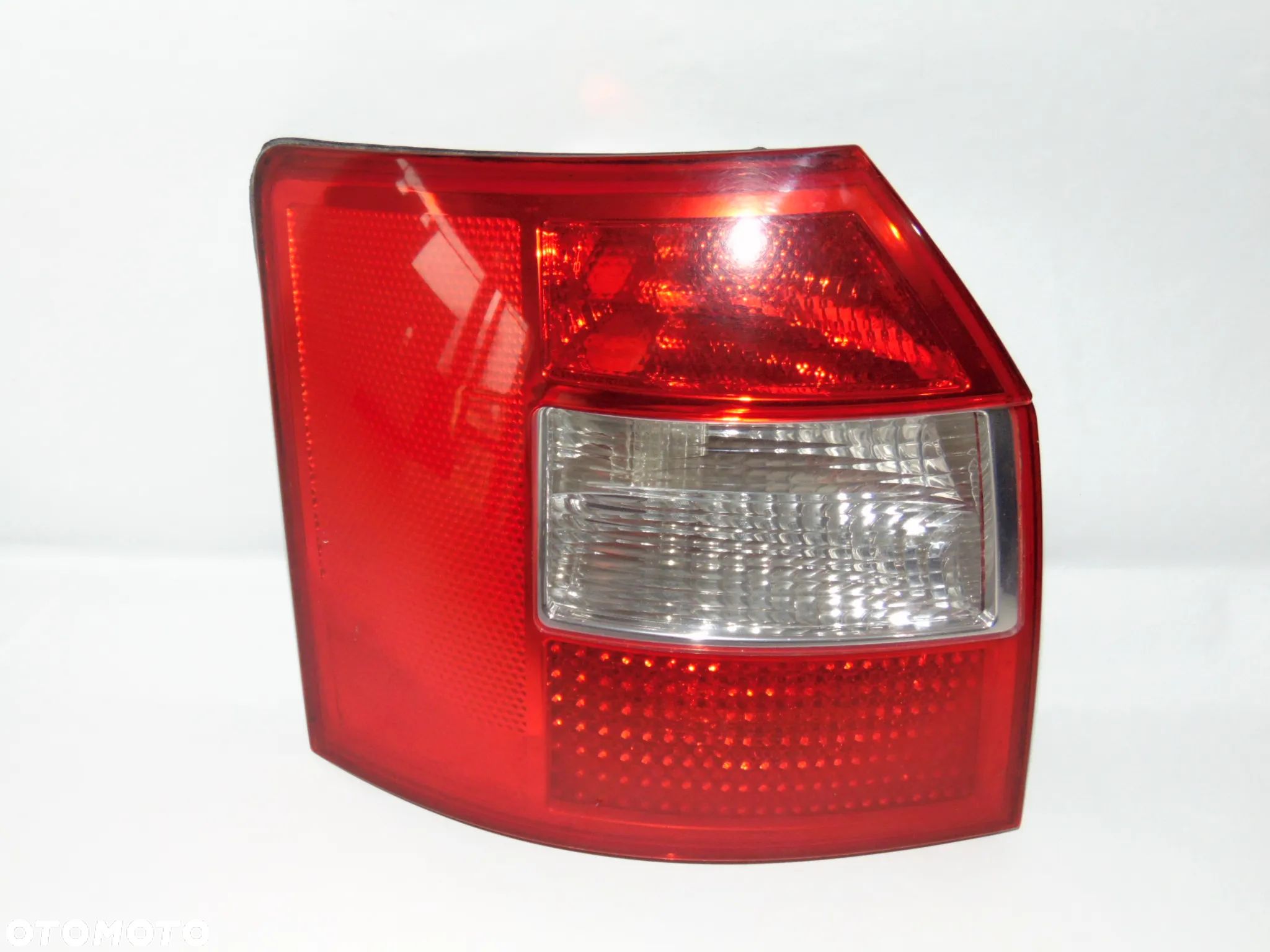 ORYGINAŁ lampa tylna tył lewa Audi A4 B6 Avant kombi 00-04r EUROPA - 1
