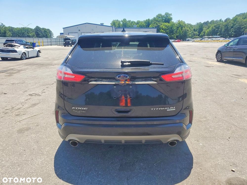 Ford Edge - 6