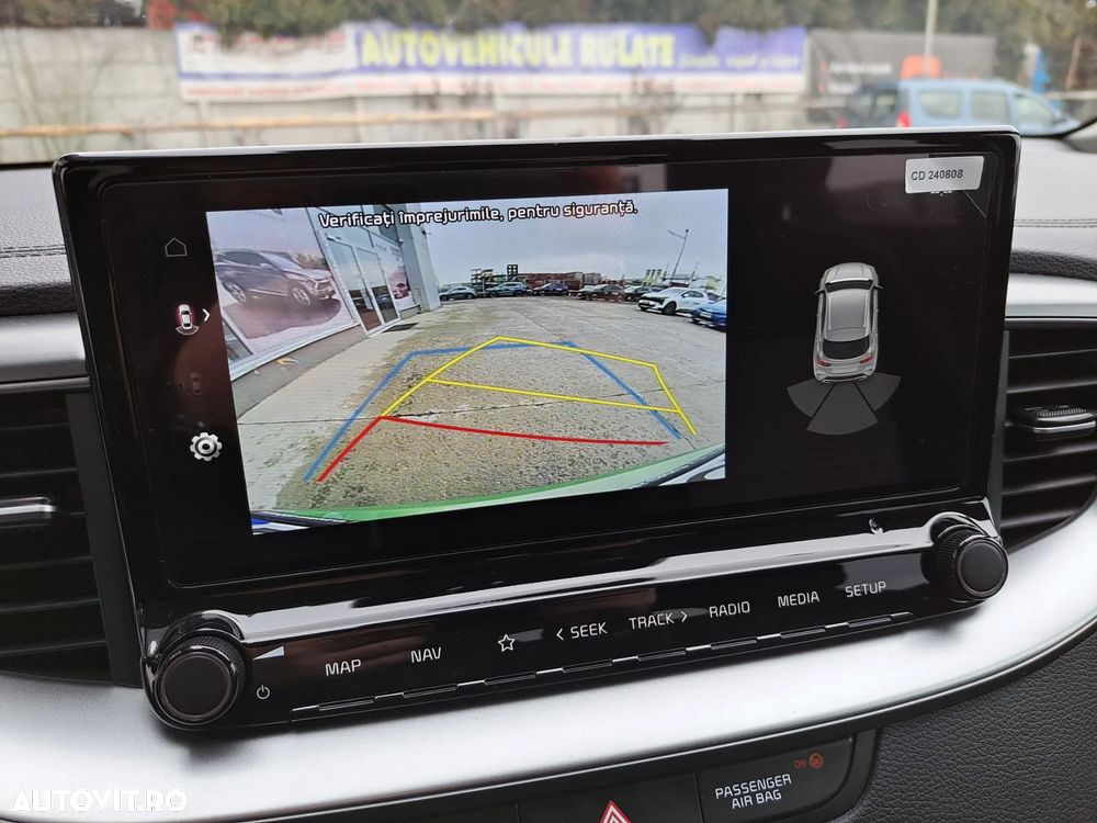 Kia XCeed 1.5 T-GDI 7DCT City - 14