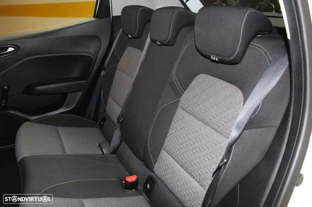 Renault Clio 1.0 TCe Limited Bi-Fuel - 29