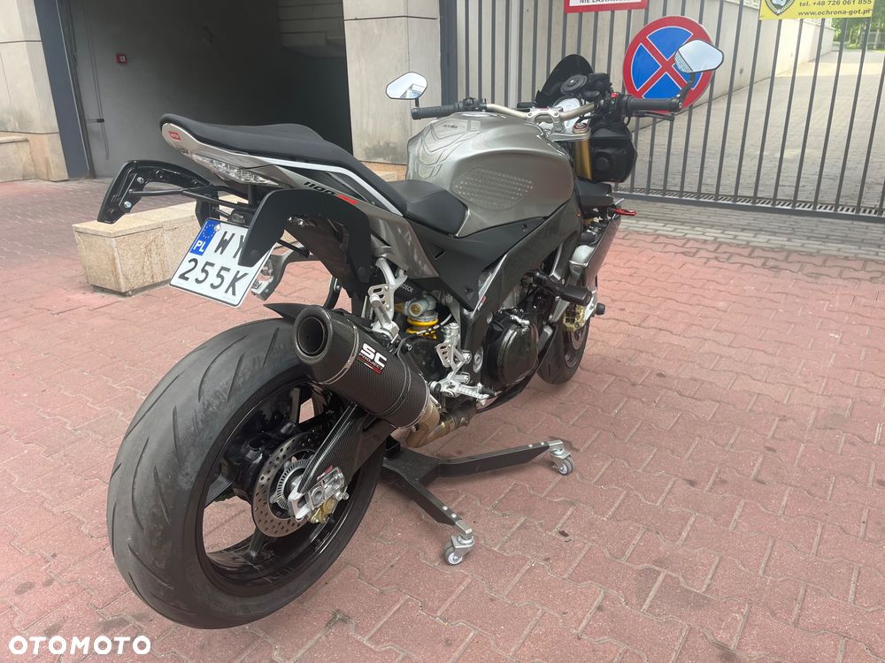 Aprilia Tuono - 17