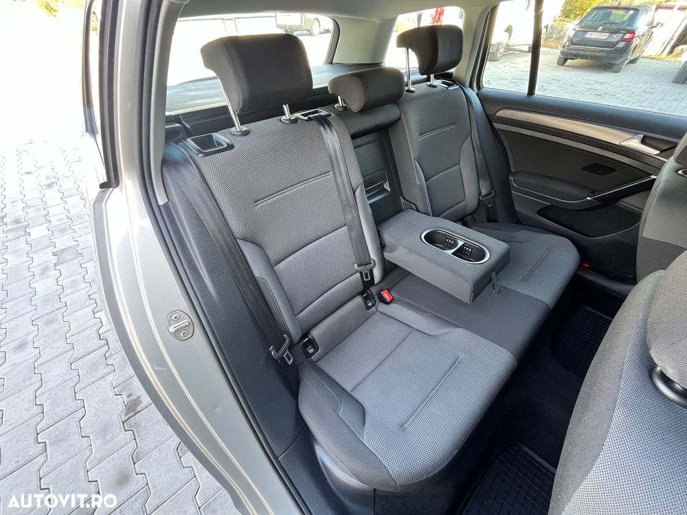 Volkswagen Golf 1.6 TDI BlueMotion Technology Comfortline - 15