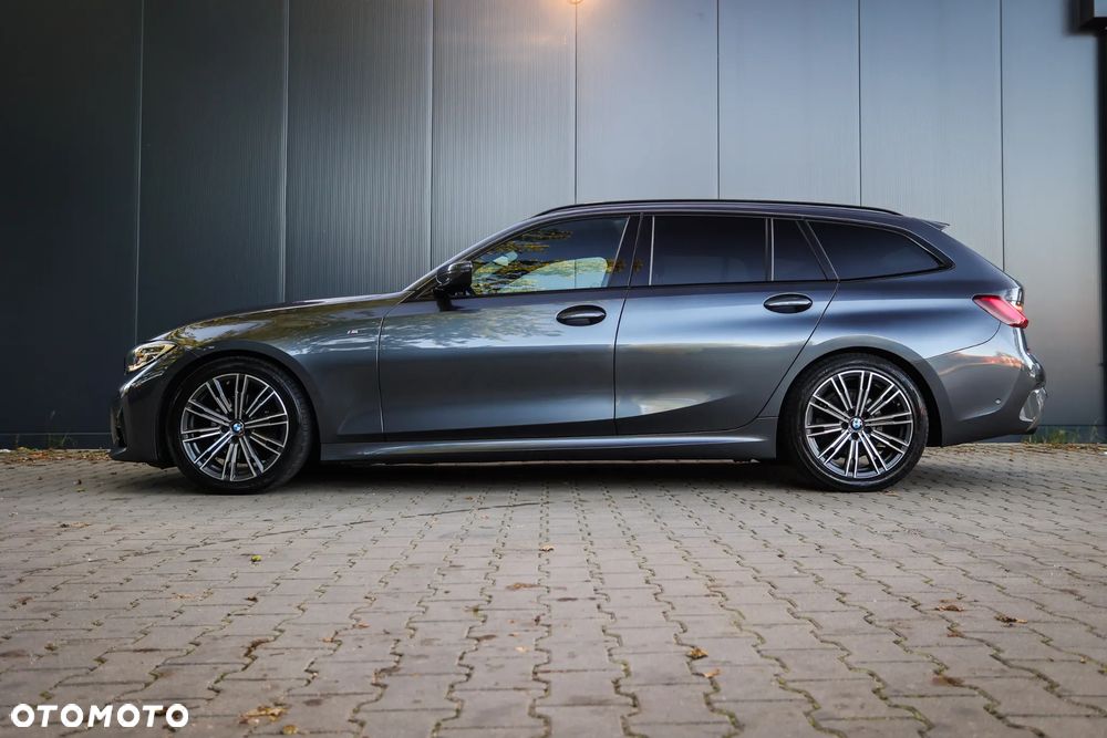 BMW Seria 3 320d Edition M Sport Shadow - 9