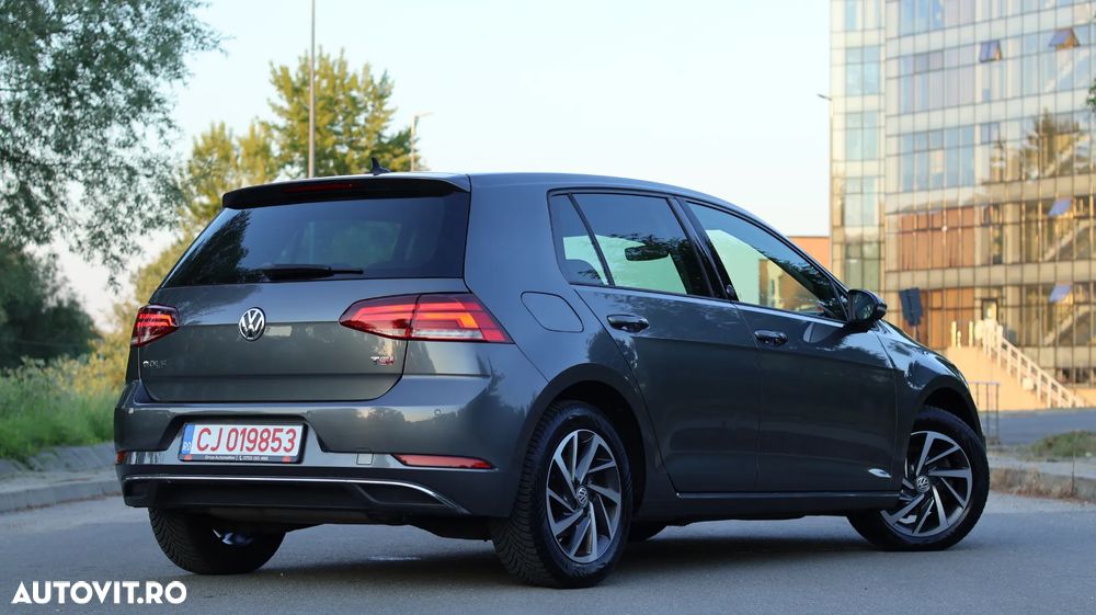 Volkswagen Golf 1.5 TSI ACT DSG Sound - 4