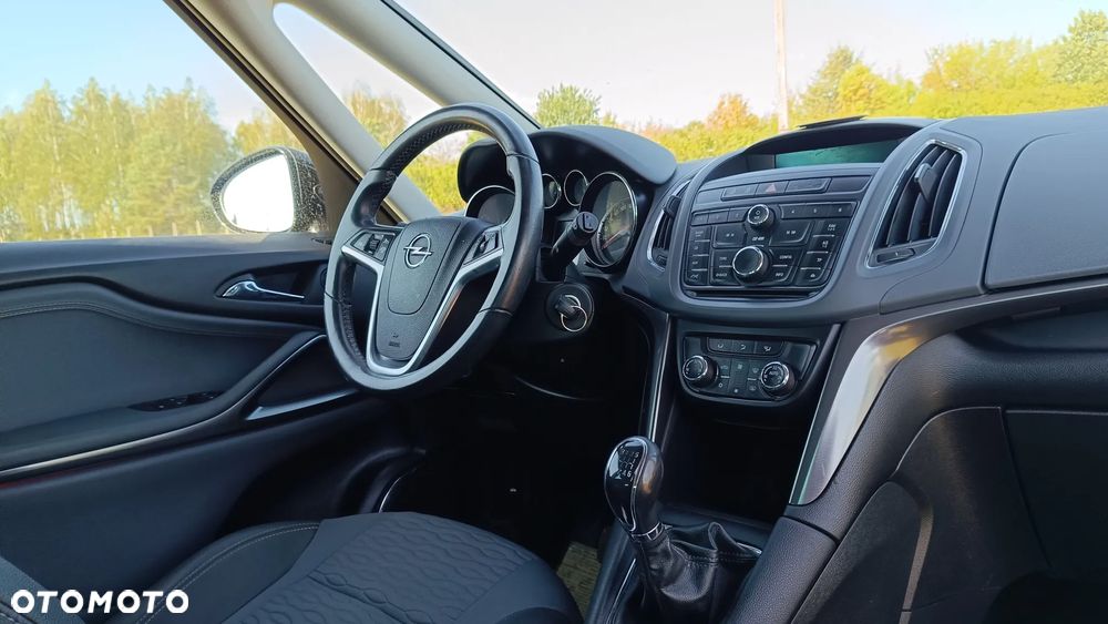 Opel Zafira Tourer 2.0 CDTI Edition - 14