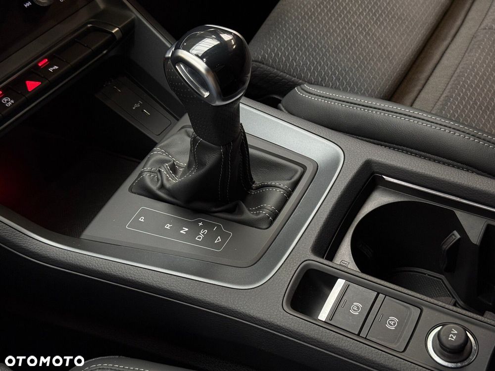 Audi Q3 35 TFSI mHEV S-Line S tronic - 33