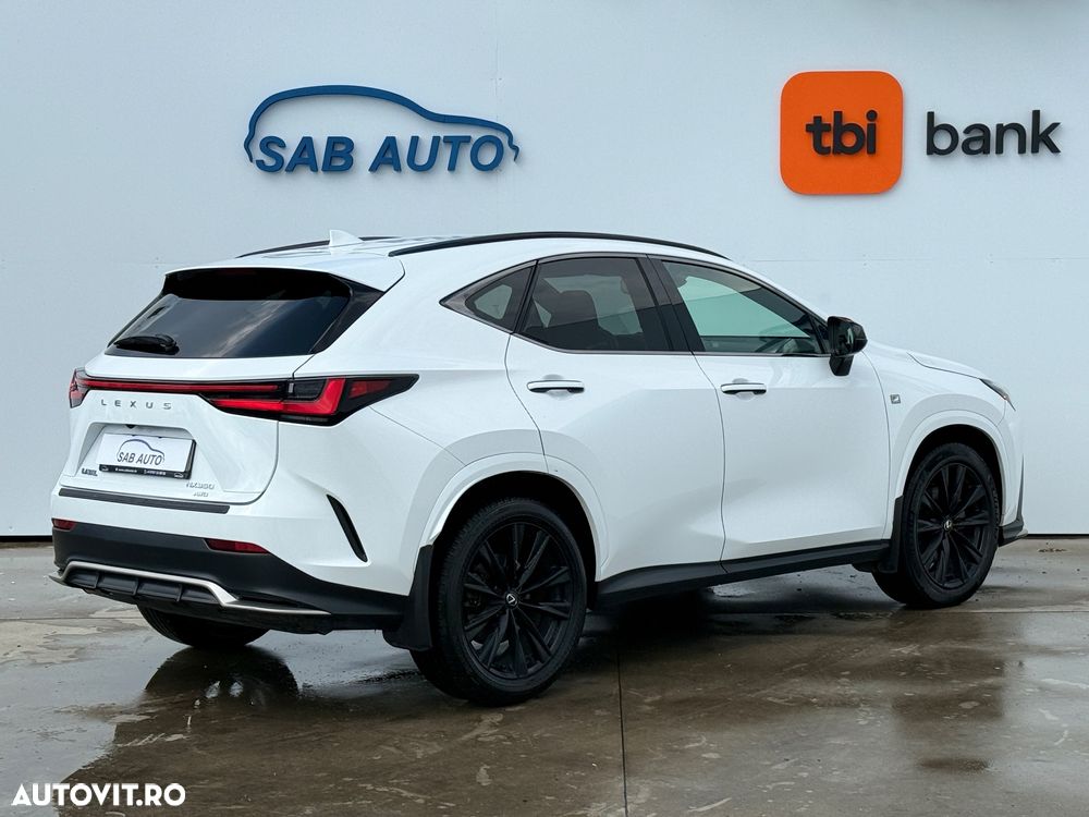 Lexus Seria NX - 24