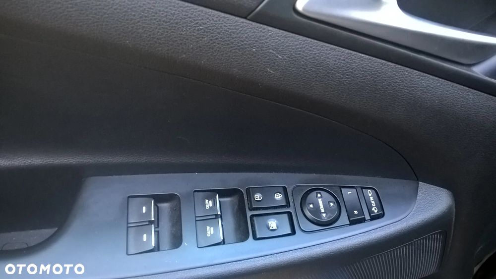 Hyundai Tucson 1.6 Turbo 2WD Advantage - 17