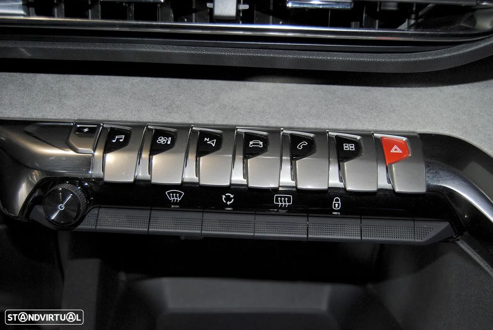 Peugeot 3008 1.6 Hybrid GT e-EAT8 - 30