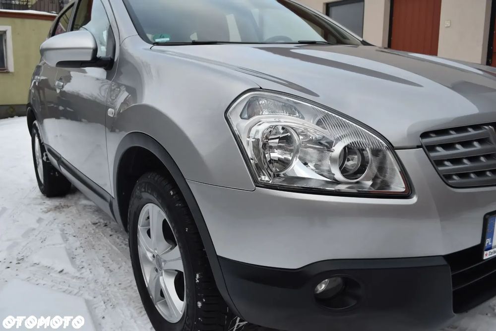 Nissan Qashqai 2.0 dCi 4 x 4 DPF acenta - 1